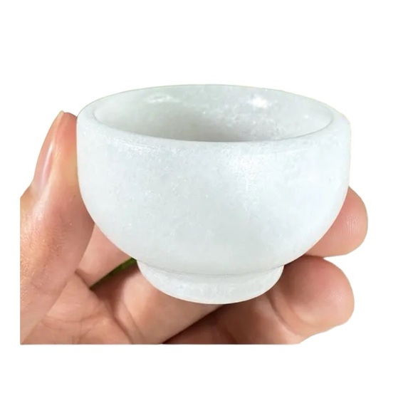 White Jade Bowl Natural Crystal - Picture 1 of 4